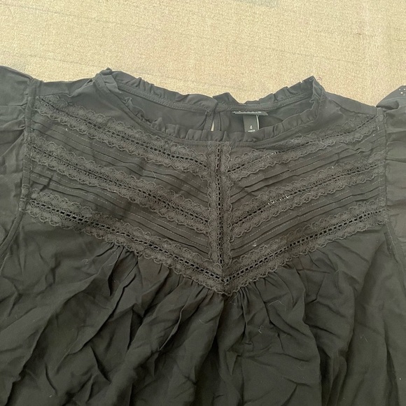 [4/4X]Torrid Eyelet Pintuck Detail Black Sleeveless Ruffled Blouse - Picture 6 of 12